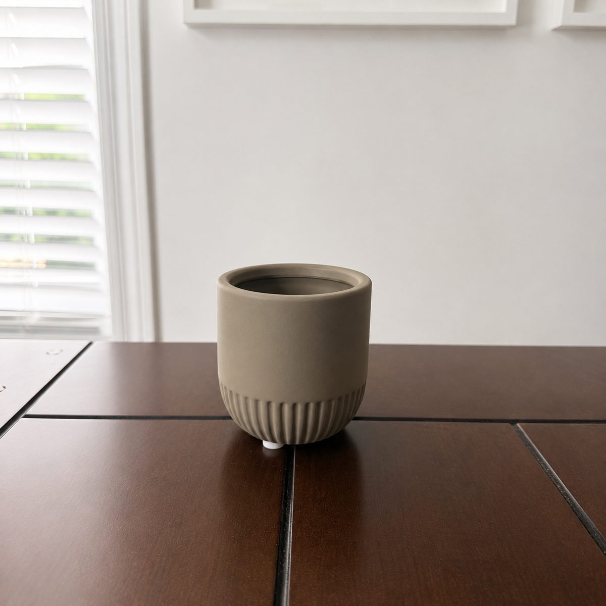Mini cache-pot strié à la base – 2,75 po (pour petites plantes de 2,5 po)