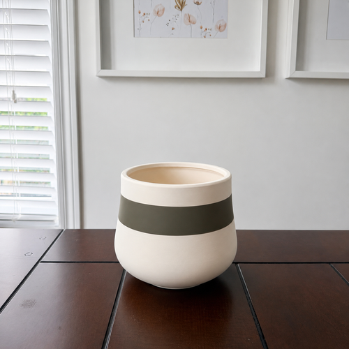 Two-tone banded planter – 6 in. (for 5 in. and 5.5 in. plants)